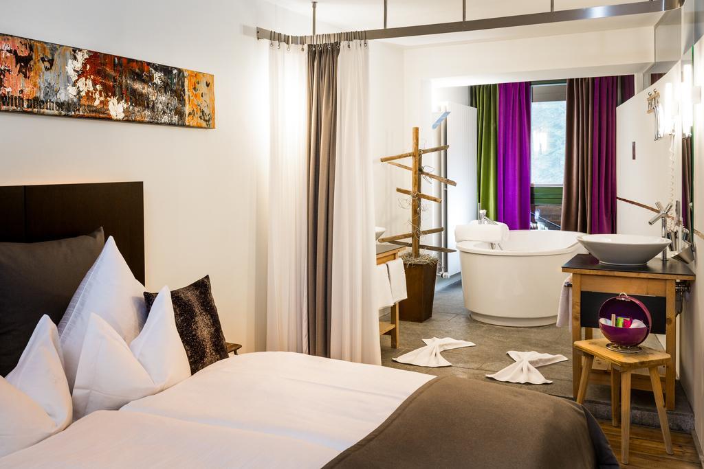 Raffl'S St. Antoner Hof Otel Sankt Anton am Arlberg Dış mekan fotoğraf