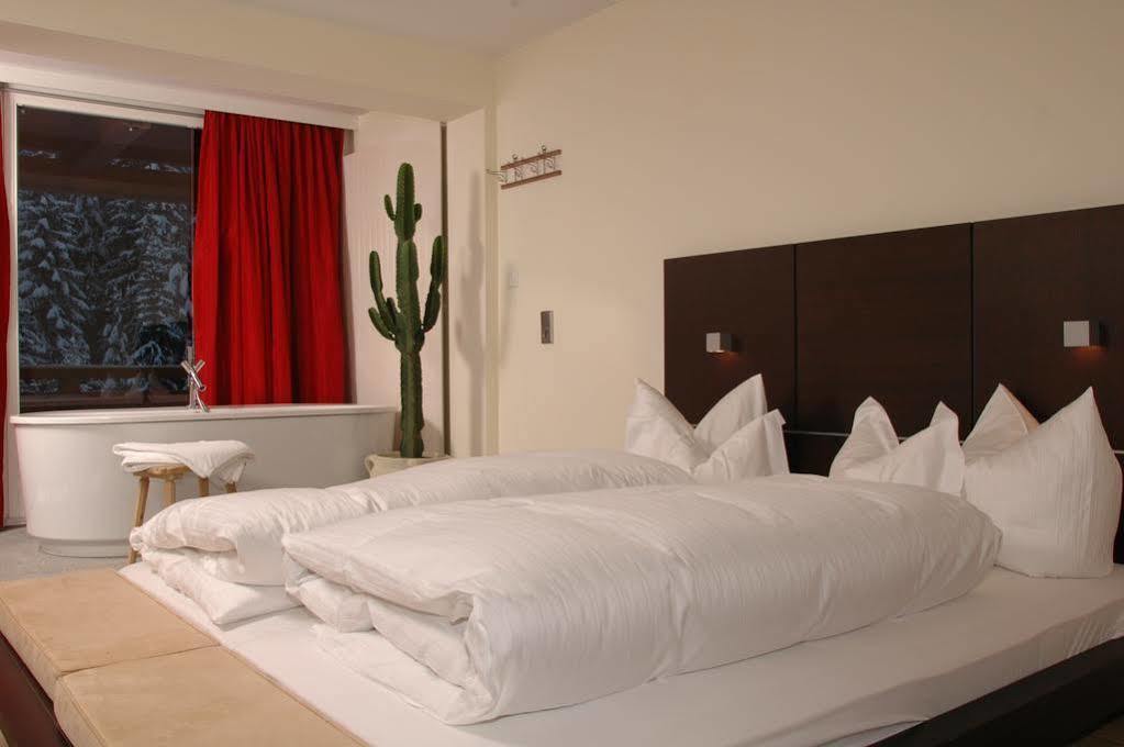 Raffl'S St. Antoner Hof Otel Sankt Anton am Arlberg Dış mekan fotoğraf