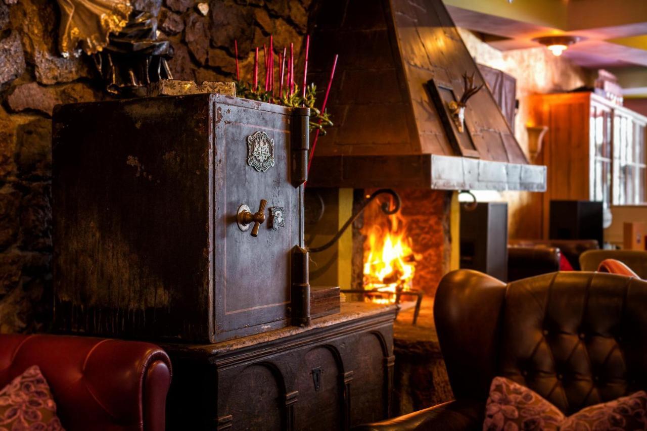 Raffl'S St. Antoner Hof Otel Sankt Anton am Arlberg Dış mekan fotoğraf